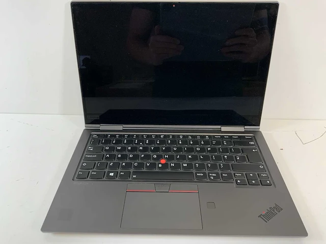Lenovo thinkpad x1 yoga gen 5 14", core(tm) i7 10th gen, 16 gb ram, 256 gb nvme laptop - afbeelding 1 van  7