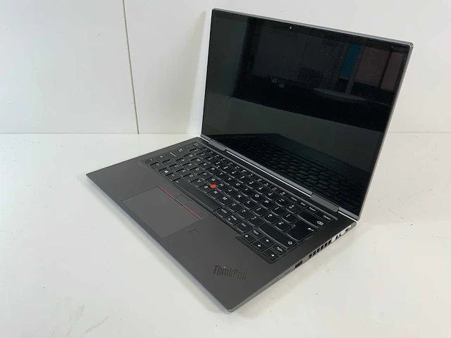 Lenovo thinkpad x1 yoga gen 5 14", core(tm) i7 10th gen, 16 gb ram, 256 gb nvme laptop - afbeelding 3 van  7