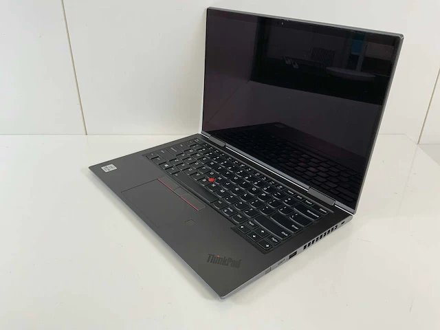 Lenovo thinkpad x1 yoga gen 5 14", core(tm) i7 10th gen, 16 gb ram, 256 gb nvme laptop - afbeelding 3 van  7