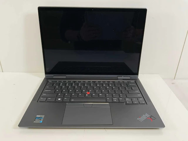 Lenovo thinkpad x1 yoga gen 6 14", core(tm) i7 11e generatie, 16 gb ram, 256 gb nvme laptop - afbeelding 1 van  8