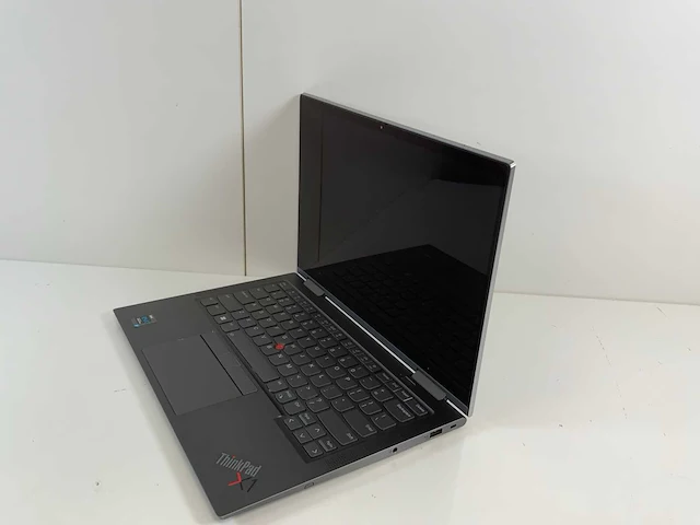 Lenovo thinkpad x1 yoga gen 6 14", core(tm) i7 11th gen, 16 gb ram, 256 gb nvme laptop - afbeelding 3 van  7