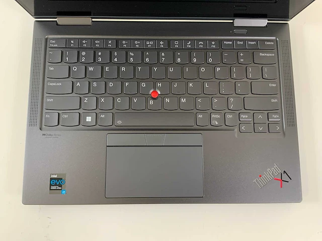 Lenovo thinkpad x1 yoga gen 6 14", core(tm) i7 11th gen, 16 gb ram, 256 gb nvme laptop - afbeelding 4 van  7