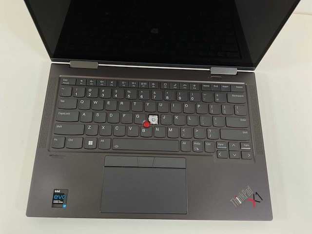 Lenovo thinkpad x1 yoga gen 6 14”, core(tm) i7 11th gen, 16 gb ram, 256 gb nvme laptop - afbeelding 4 van  7