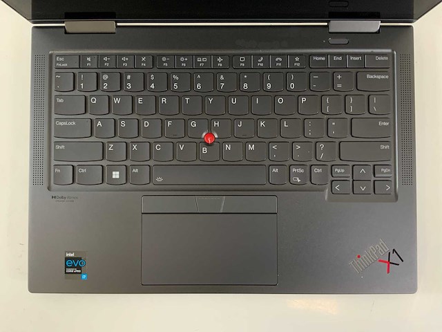 Lenovo thinkpad x1 yoga gen 6 14", core(tm) i7 11th gen, 16 gb ram, 256 gb nvme laptop - afbeelding 4 van  7