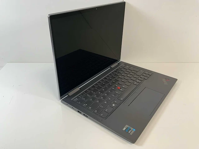 Lenovo thinkpad x1 yoga gen 6 14", core(tm) i7 11th gen, 32 gb ram, 512 gb nvme laptop - afbeelding 2 van  7