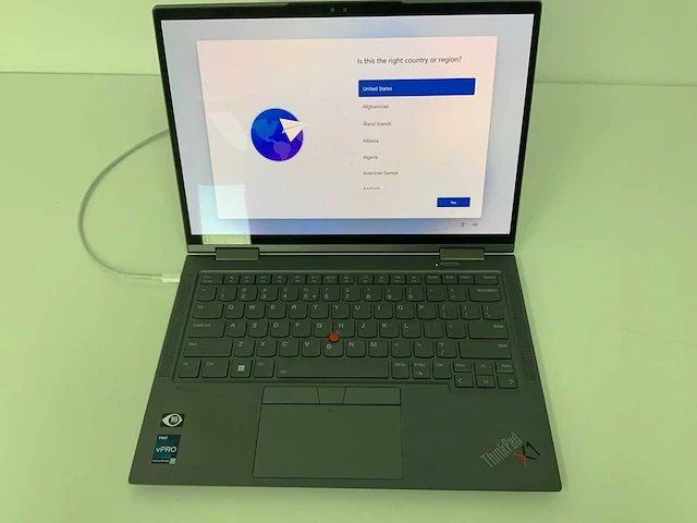 Lenovo thinkpad x1 yoga gen 7 laptop - afbeelding 1 van  3