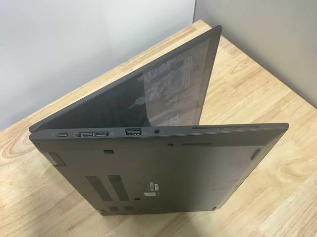 Lenovo thinkpad x390 yoga laptop - afbeelding 4 van  6