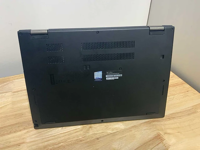 Lenovo thinkpad x390 yoga laptop - afbeelding 6 van  6