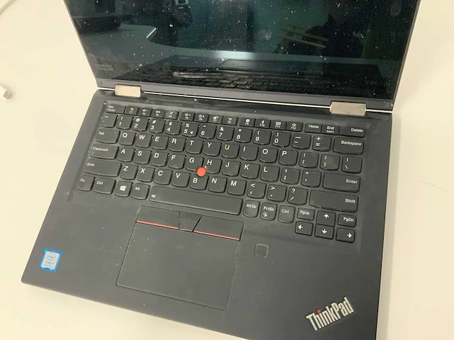 Lenovo thinkpad x390 yoga laptop - afbeelding 2 van  4