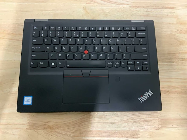 Lenovo thinkpad x390 yoga(i7) laptop (3x) - afbeelding 10 van  11