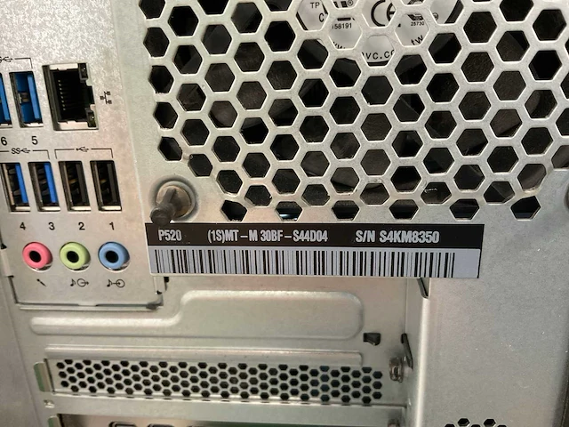 Lenovo thinkstation p520, xeon(r) w-2135, 64 gb ram, 512 gb nvme, nvidia quadro p1000 4 gb workstation - afbeelding 5 van  5