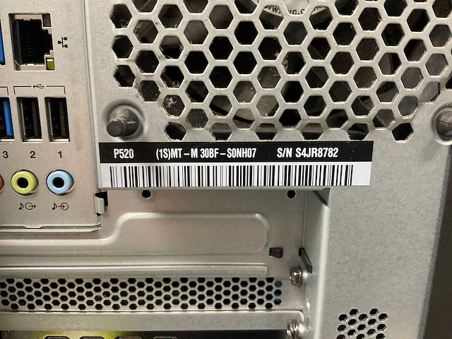 Lenovo thinkstation p520, xeon(r) w-2135, 64 gb ram, 512 gb nvme, nvidia quadro p1000 4 gb workstation - afbeelding 5 van  5