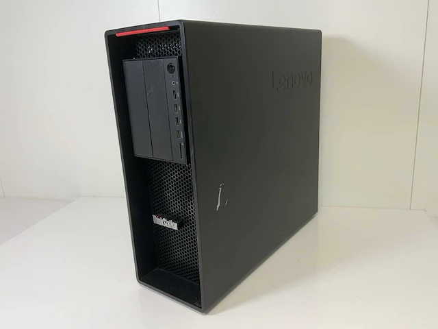 Lenovo thinkstation p520, xeon(r) w-2135, 64 gb ram, 512 gb nvme, nvidia quadro p1000 4 gb workstation - afbeelding 3 van  5