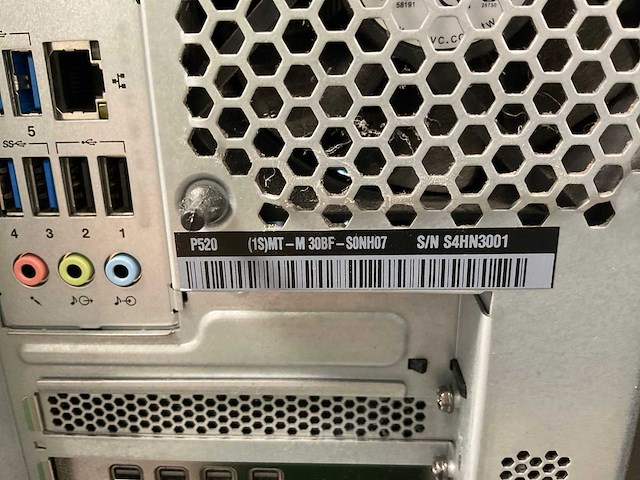 Lenovo thinkstation p520, xeon(r) w-2135, 64 gb ram, 512 gb nvme, nvidia quadro p1000 4 gb workstation - afbeelding 5 van  5