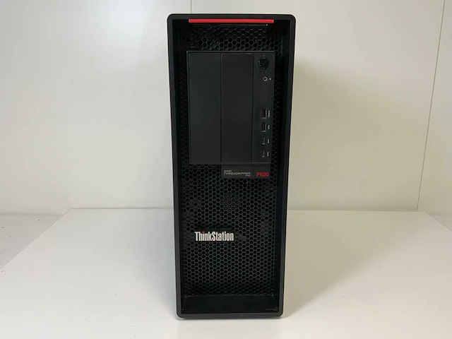 Lenovo thinkstation p620+, amd ryzen threadripper pro 3995wx, 256 gb ram, 2 tb nvme, amd radeon pro wx 3200 4 gb workstation - afbeelding 1 van  6