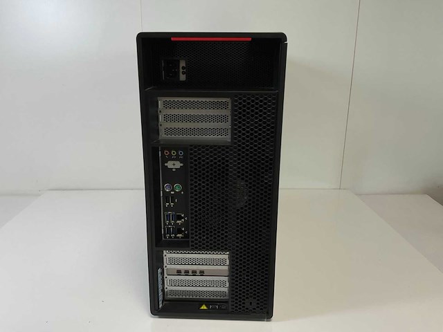 Lenovo thinkstation p920, 2x xeon(r) gold 6154, 192 gb ram, 1 tb nvme, nvidia quadro p1000 4 gb workstation - afbeelding 4 van  5