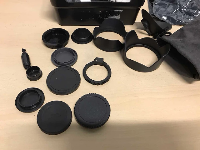 Lenskappen en mount adapter - afbeelding 7 van  8