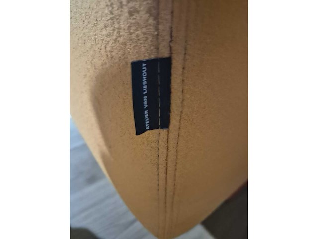 Lensvelt - glyder - atelier van lieshout - 2,5 zits bank - afbeelding 10 van  13