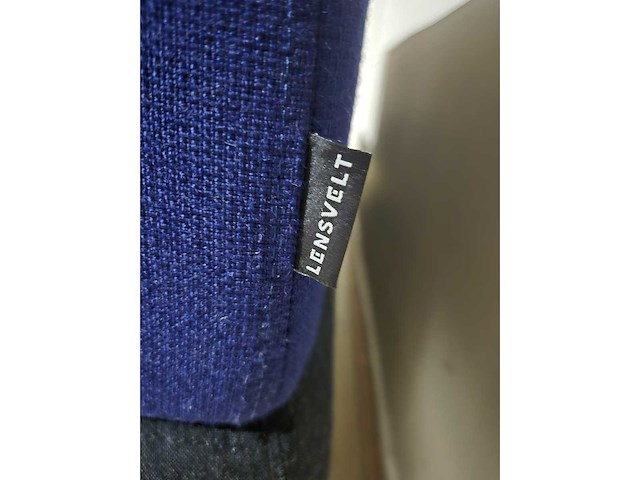 Lensvelt - glyder - atelier van lieshout - 2,5 zits bank - afbeelding 2 van  14