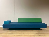 Lensvelt - glyder - atelier van lieshout - 3 zits bank - afbeelding 8 van  12