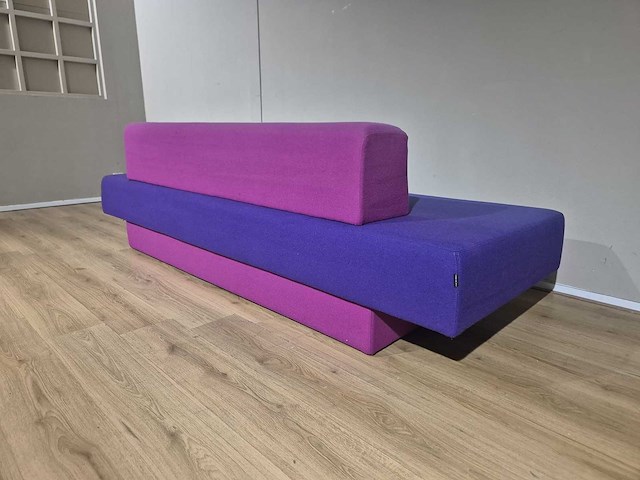 Lensvelt - glyder - atelier van lieshout - 3 zits bank - afbeelding 6 van  15