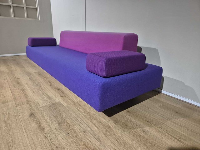 Lensvelt - glyder - atelier van lieshout - 3 zits bank - afbeelding 10 van  15