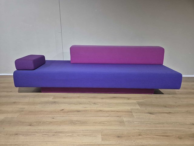 Lensvelt - glyder - atelier van lieshout - 3 zits bank - afbeelding 15 van  15