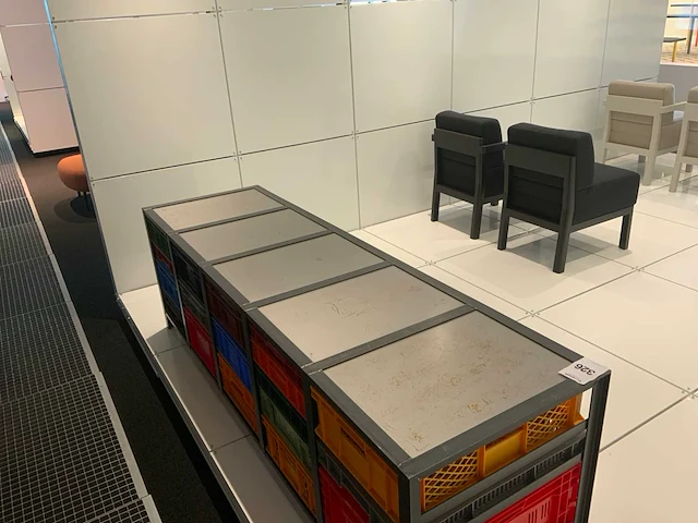 Lensvelt 5 colums “mark van der gronden” crate cabinet - afbeelding 7 van  7
