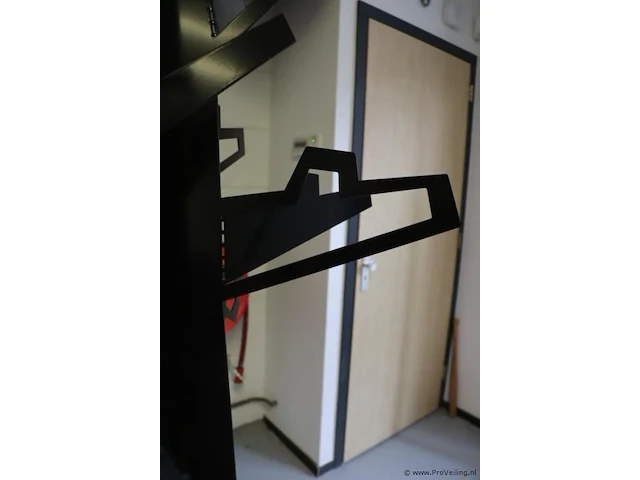 Lensvelt design: ineke hans "forest for the trees" kapstok - afbeelding 2 van  6