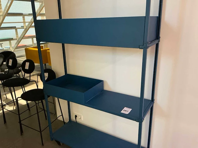 Lensvelt green cabinet “odette ex, judith baehner, het groenlab” vakkenkast - afbeelding 3 van  6