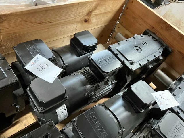 Lenze flai bg80 elektromotor met reductiekast (2x) - afbeelding 3 van  5