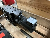 Lenze flai bg80 elektromotor met reductiekast - afbeelding 4 van  6