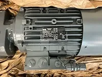 Lenze g500-b600 kegelwielreductormotor - afbeelding 9 van  12