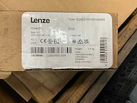 Lenze i51ae215f10v10000s 1.5 kw frequentieregelaar - afbeelding 3 van  3