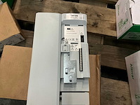 Lenze i51be311f10v10000s 11 kw frequentieregelaar - afbeelding 3 van  7