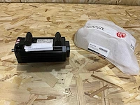 Lenze mdsksbs056-23 synchron servomotor - afbeelding 1 van  3