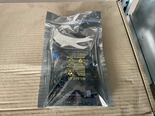 Lenze profibus-fms/dp 2130ib gateway - afbeelding 1 van  2
