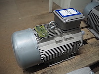 Lenze - afbeelding 1 van  5