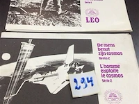 Leo 2stuks "de mens verkent zijn cosmos" - afbeelding 1 van  3