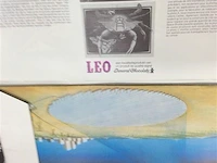 Leo 2stuks "de mens verkent zijn cosmos" - afbeelding 2 van  3