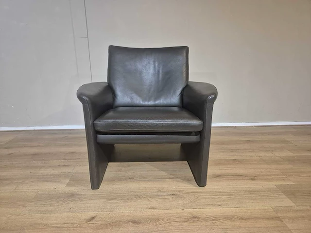 Leolux - antipode - fauteuil - afbeelding 1 van  9