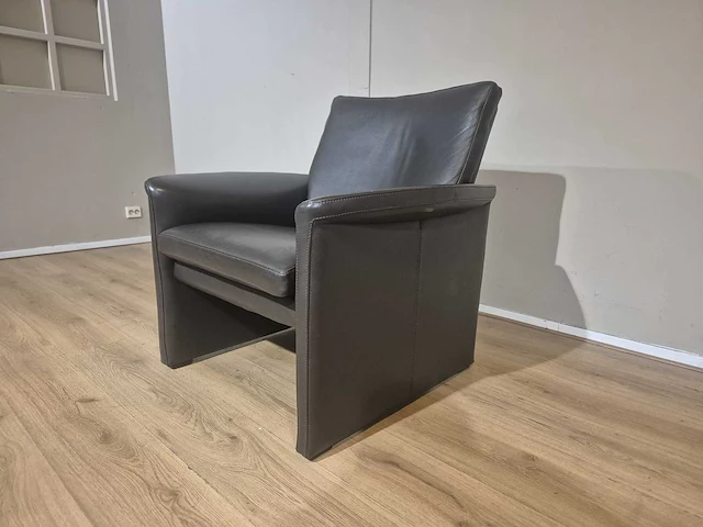 Leolux - antipode - fauteuil - afbeelding 2 van  9