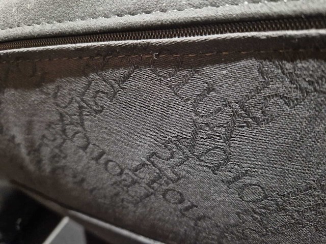 Leolux - paian - 2 zits bank - afbeelding 9 van  10