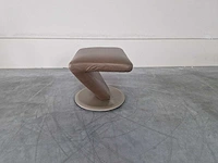Leolux hocker