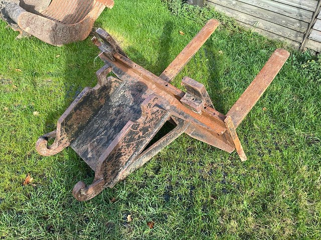 Lepels voor graafmachine (snelwissel) - afbeelding 7 van  11