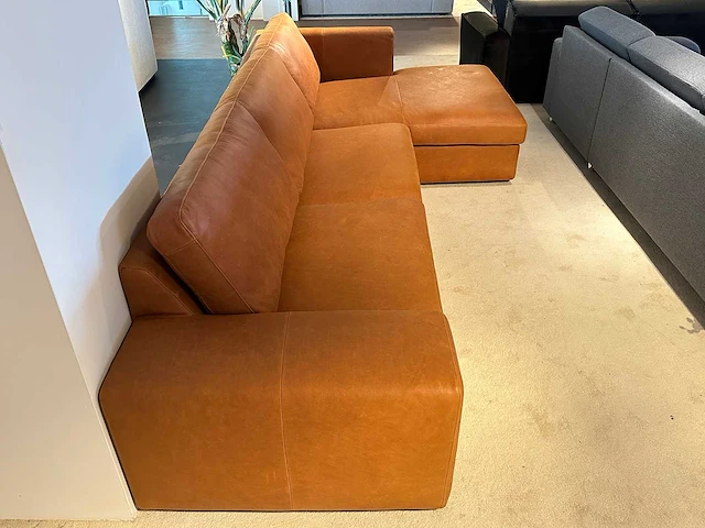 Leren bank met chaise longue - afbeelding 2 van  9