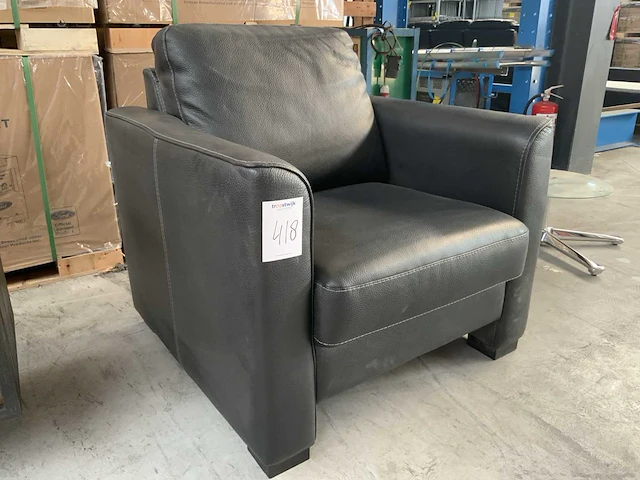 Leren fauteuil 850x880x880mm - afbeelding 1 van  3