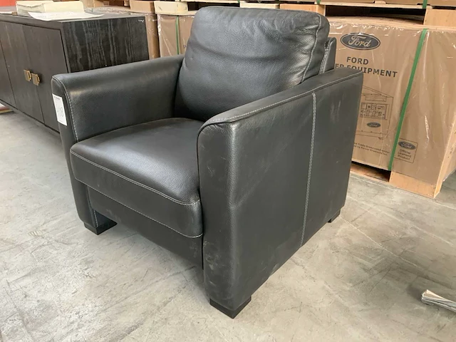 Leren fauteuil 850x880x880mm - afbeelding 3 van  3