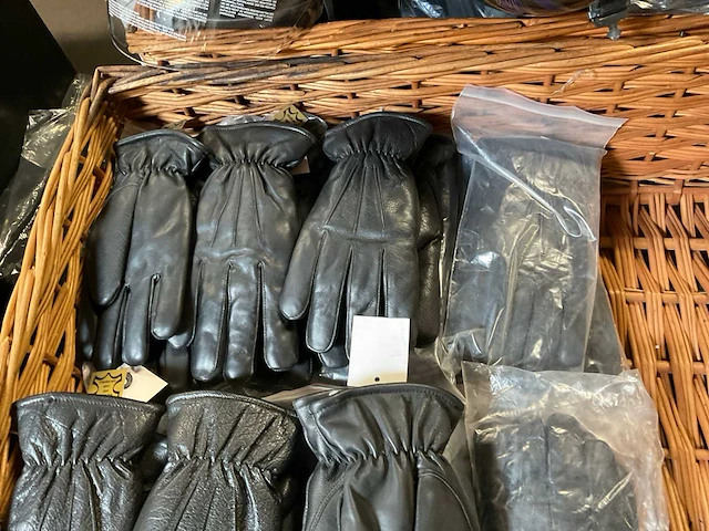 Leren motorhandschoen maten s en l (22x) - afbeelding 4 van  8