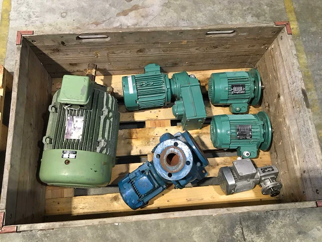 Leroy-somer diverse elektromotoren (6x) - afbeelding 1 van  5